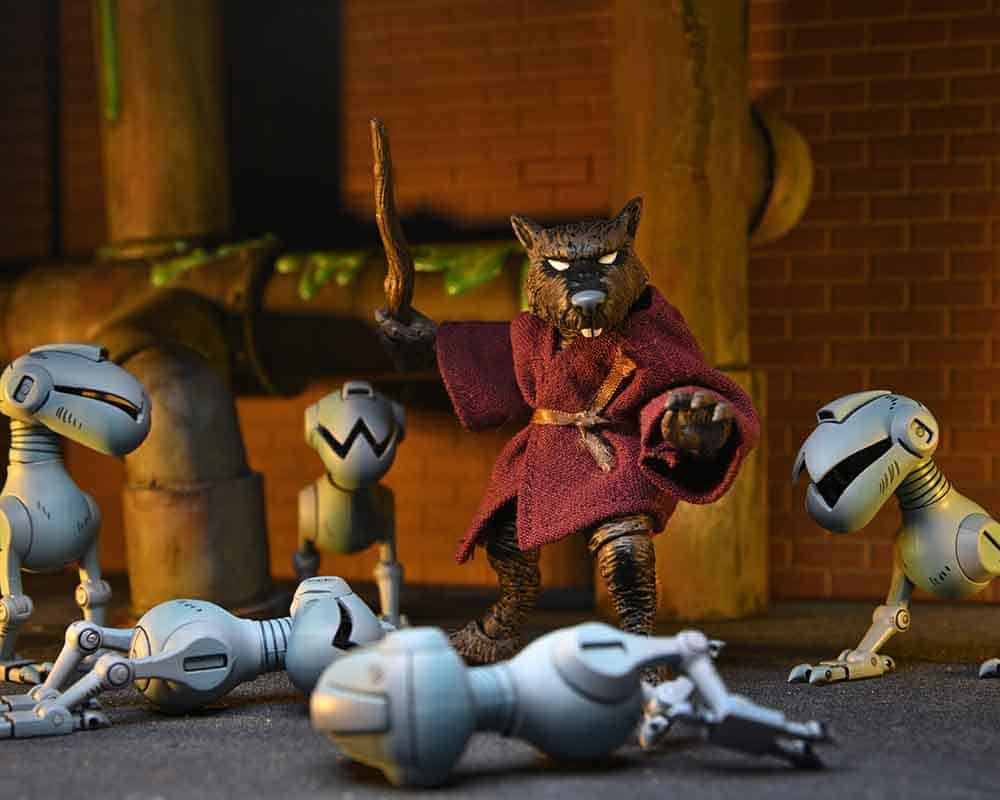 splinter luchando contra los ratoneros
