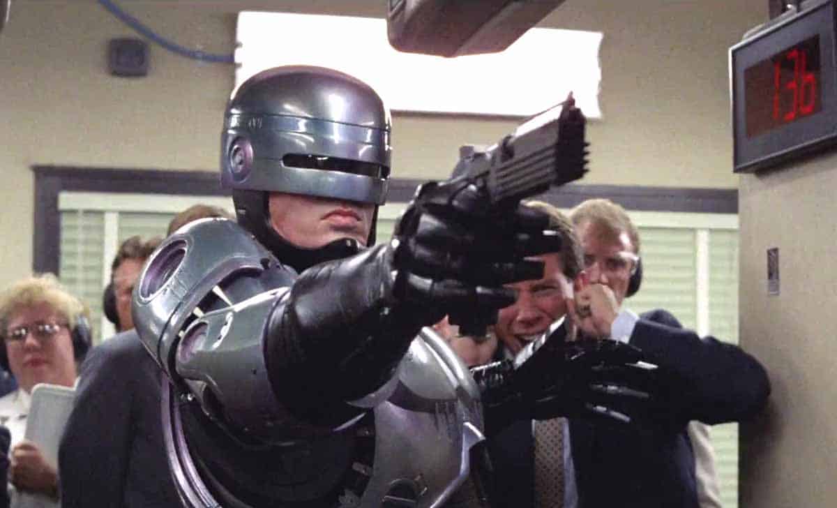 robocop en acción
