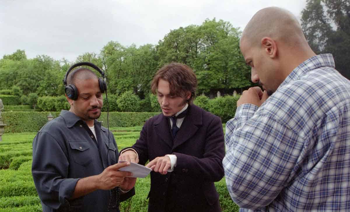 allen hughes, johnny depp y albert hughes (cordonpress) rodaje de desde el infierno