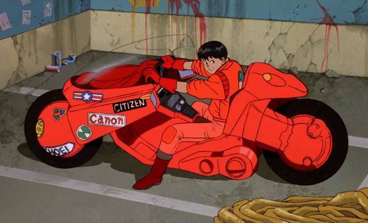 moto de akira de bmw
