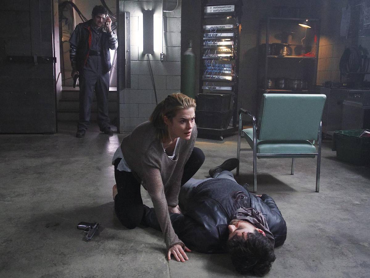 arq (2016) es una de esas películas de ciencia ficción en netflix con viajes en el tiempo