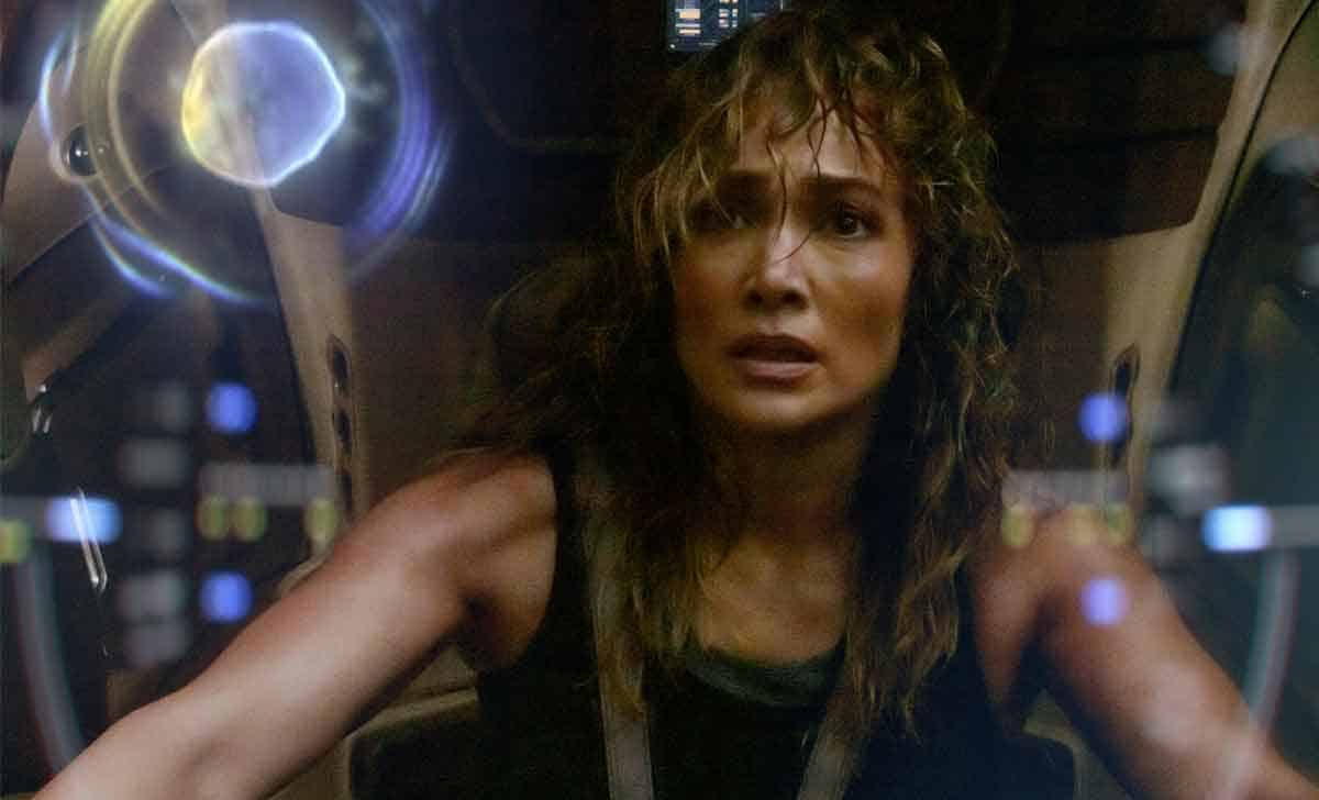 película de ciencia ficción de jennifer lopez