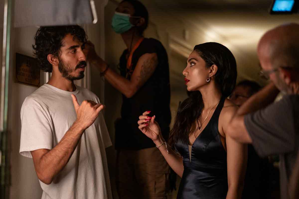 dev patel durante el rodaje de monkey man