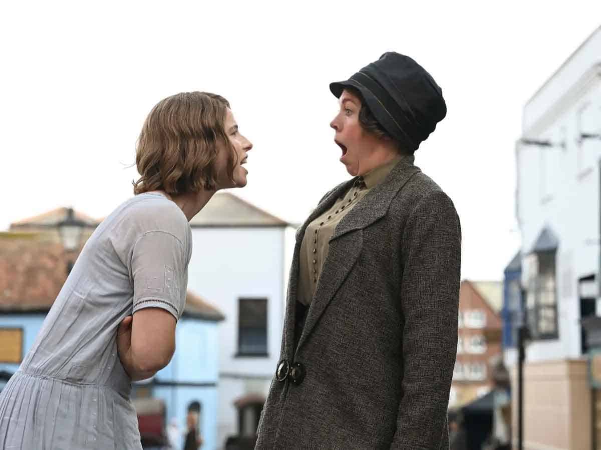 jessie buckley y olivia colman en pequeñas cartas indiscretas , 2024