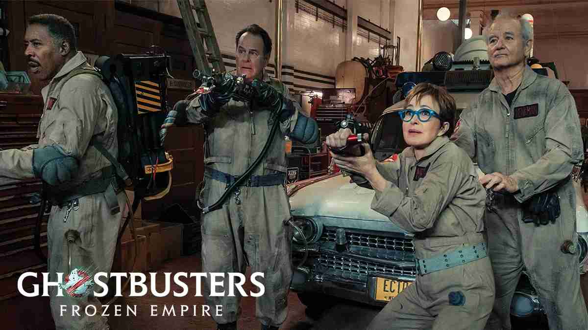 ¿por qué 2 personajes og de ghostbusters no aparecen en frozen empire?