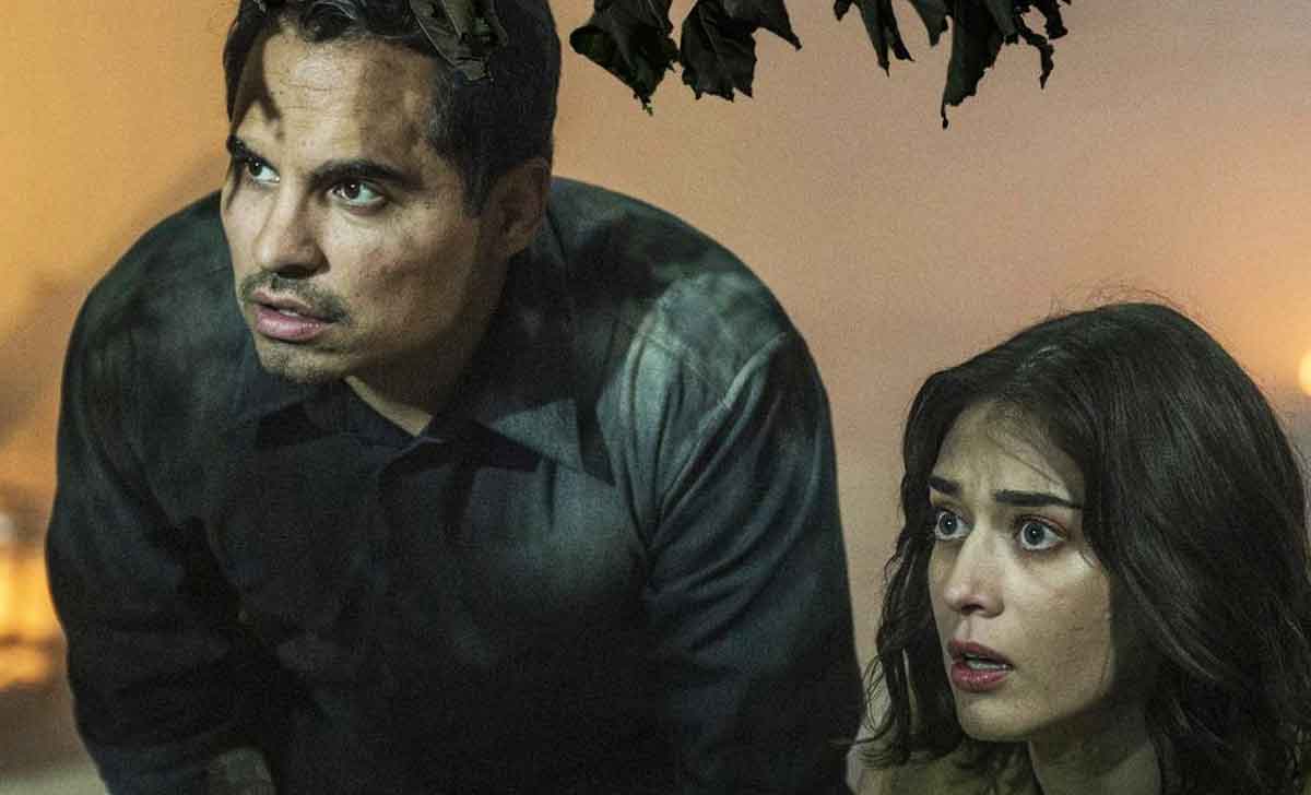ciencia ficción - michael peña y lizzy caplan
