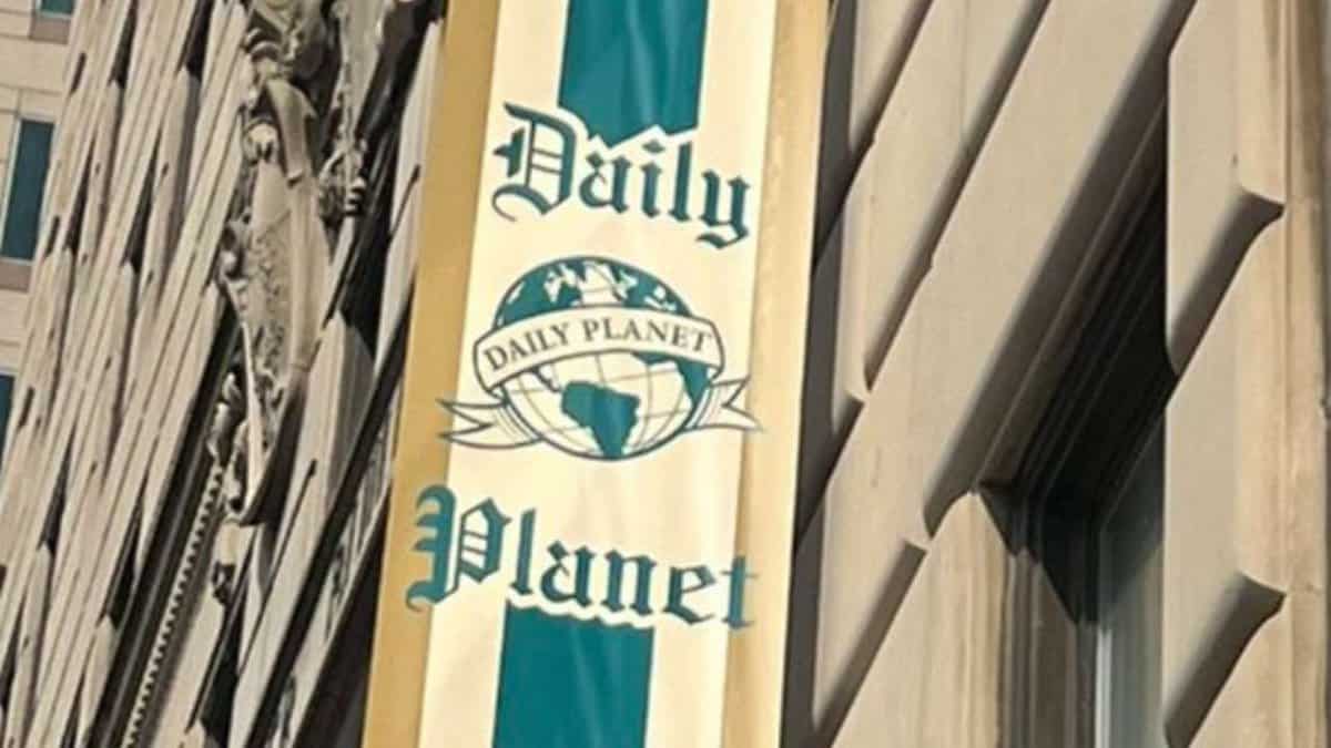 entrada daily planet - superman