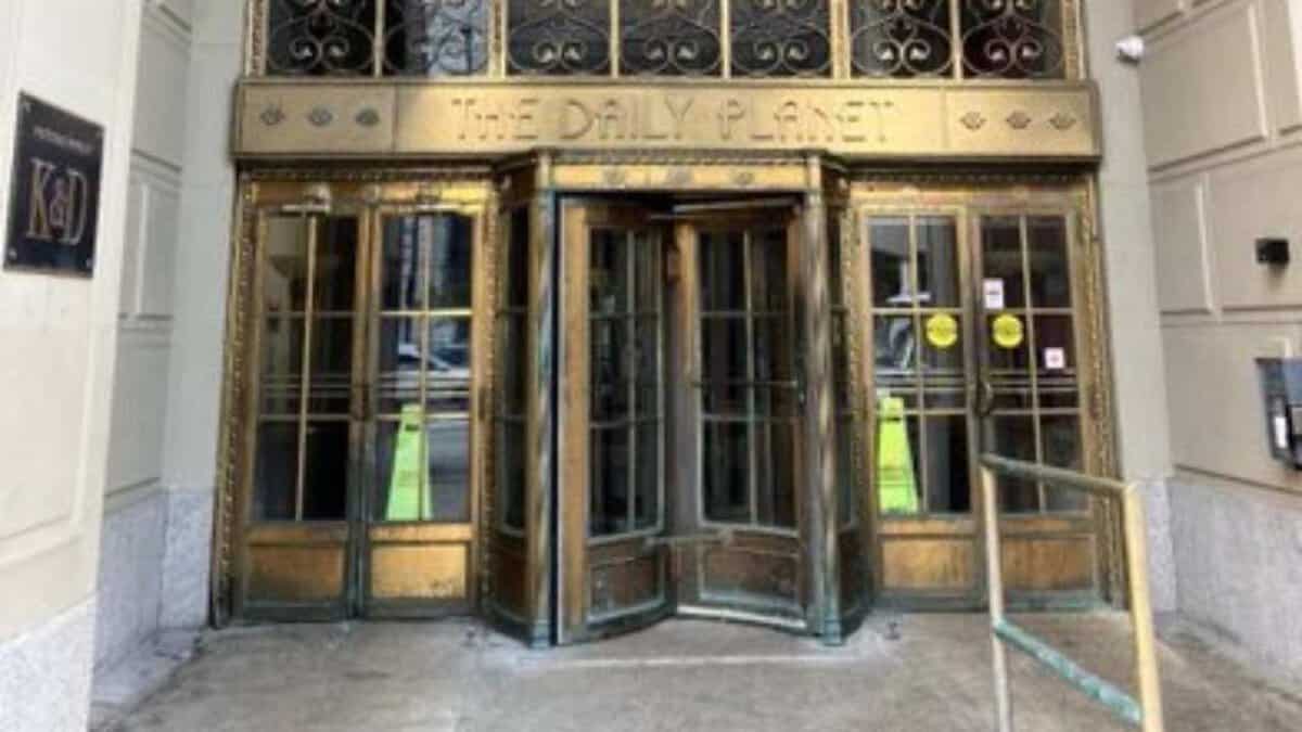 entrada daily planet - superman