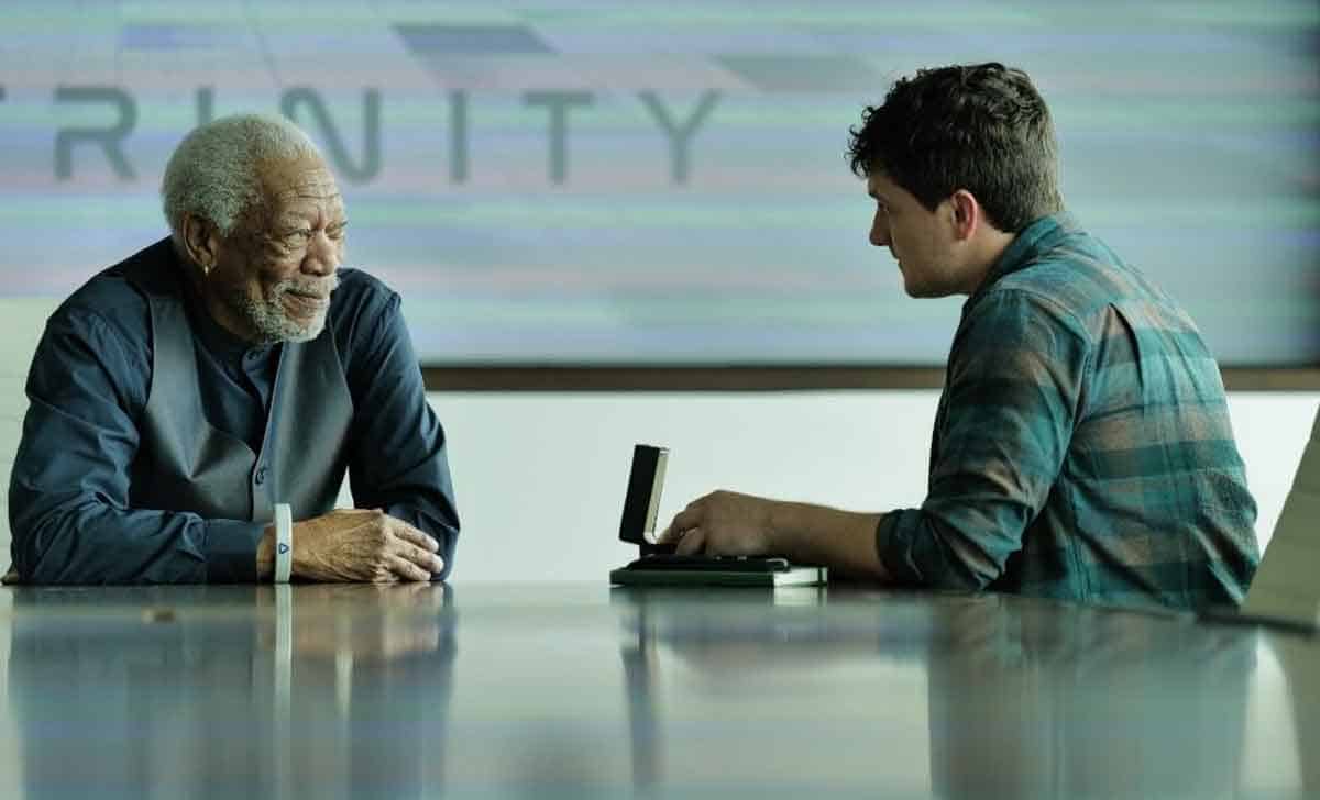 57 seconds - película de ciencia ficción de 2023 que mezcla tecnología y viajes temporales