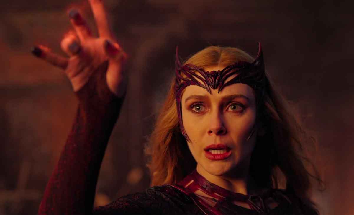 bruja escarlata regresará ucm marvel serie vision elizabeth olsen