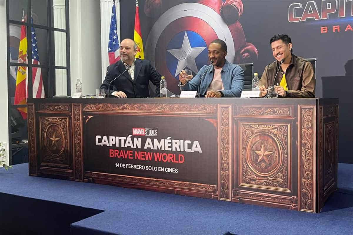 foto: eva villalba. rueda de prensa capitán américa: brave new world. anthony mackie y danny ramirez