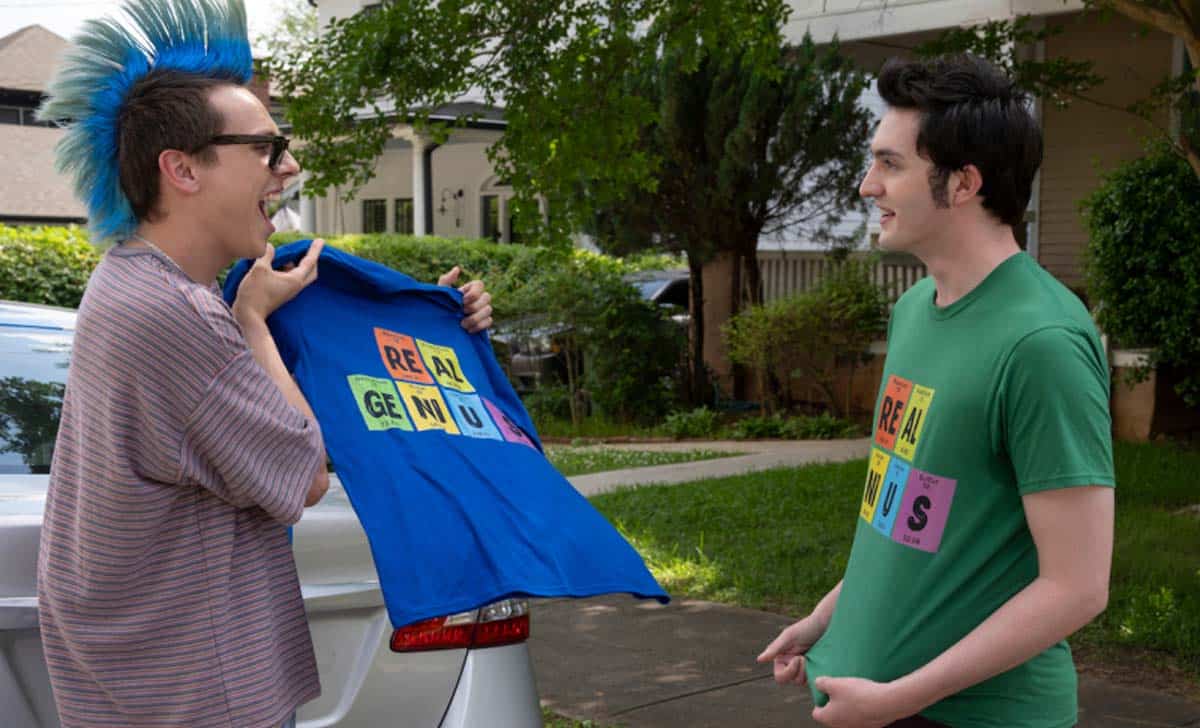 los creadores de cobra kai planean un spin-off con halcón y demetri. ¿será el próximo éxito del miyagiverse? descubre todos los detalles sobre el futuro de la franquicia.