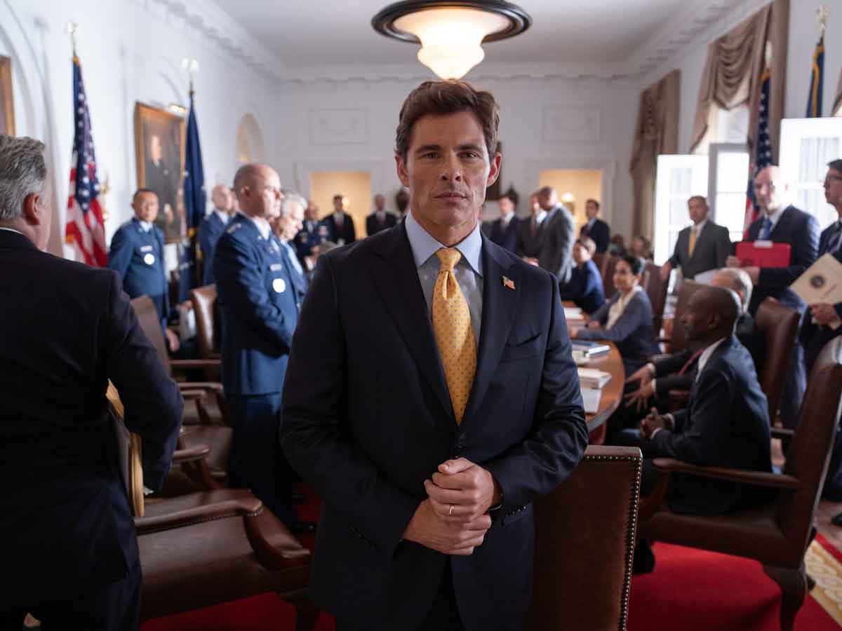 james marsden en paradise