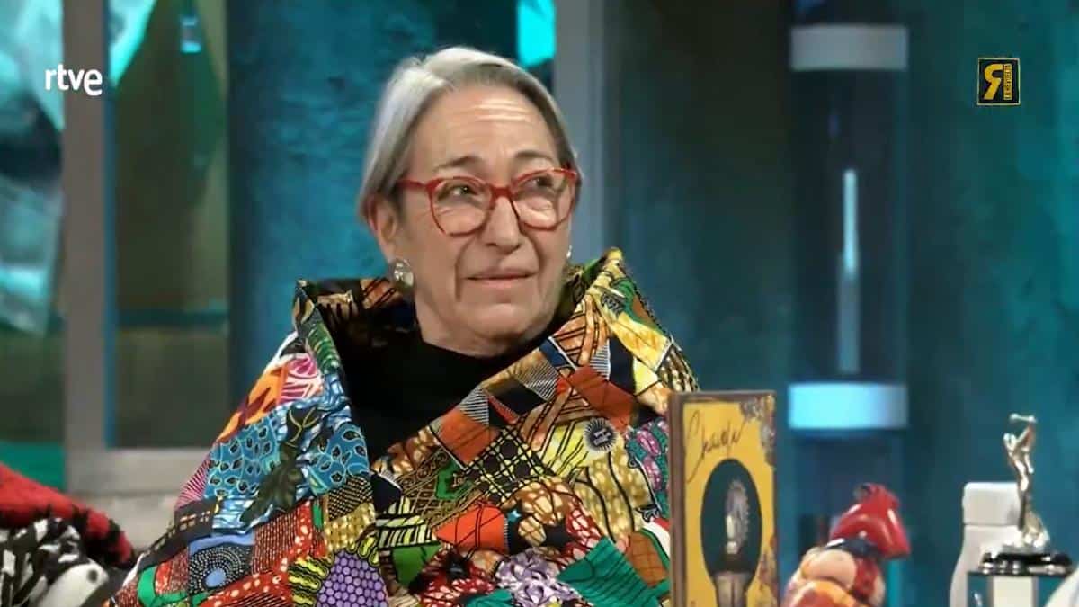 broncano al rescate el tenso momento de luisa gavasa tras los abucheos en la revuelta