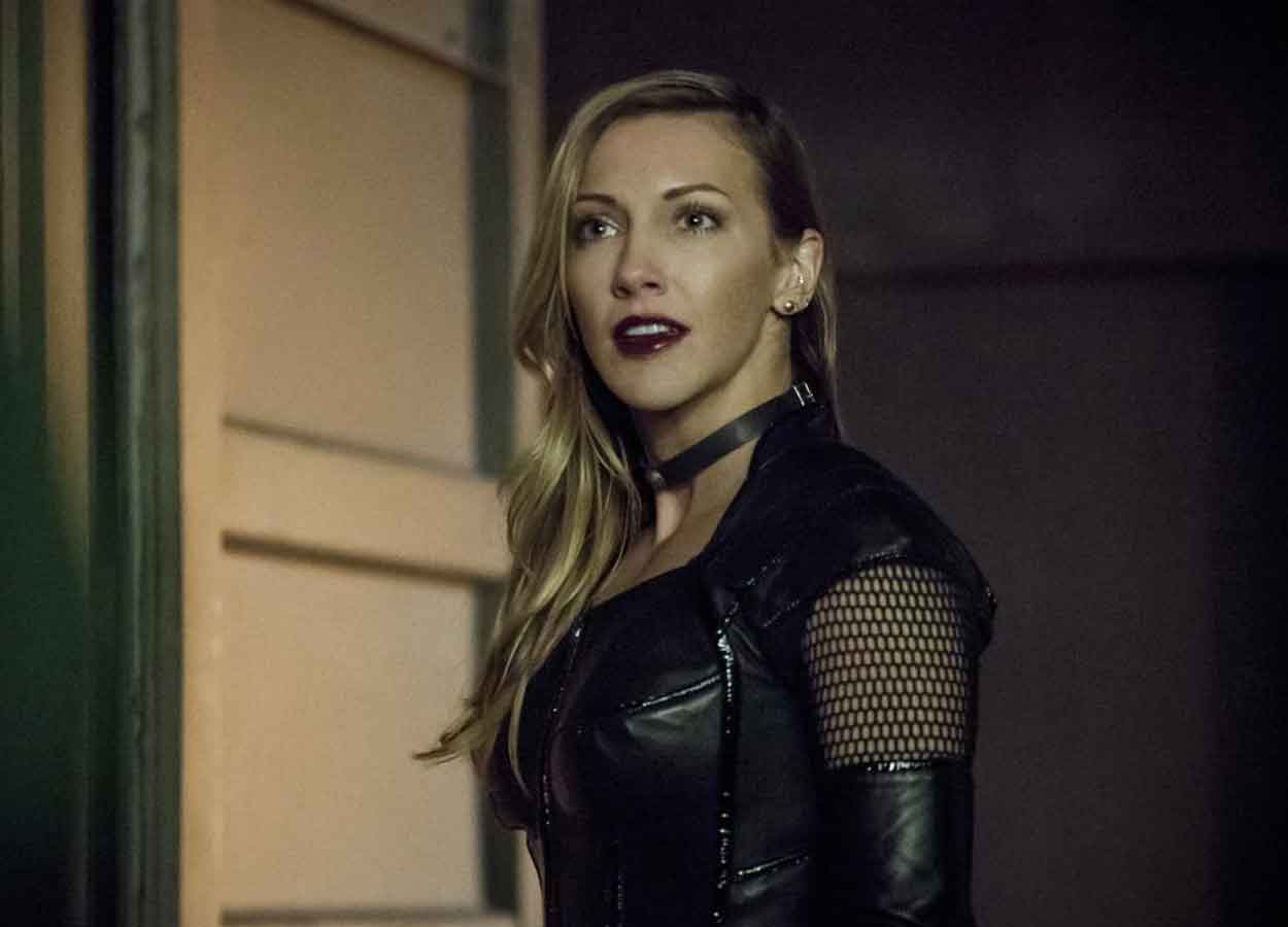 katie cassidy en el arrowverso